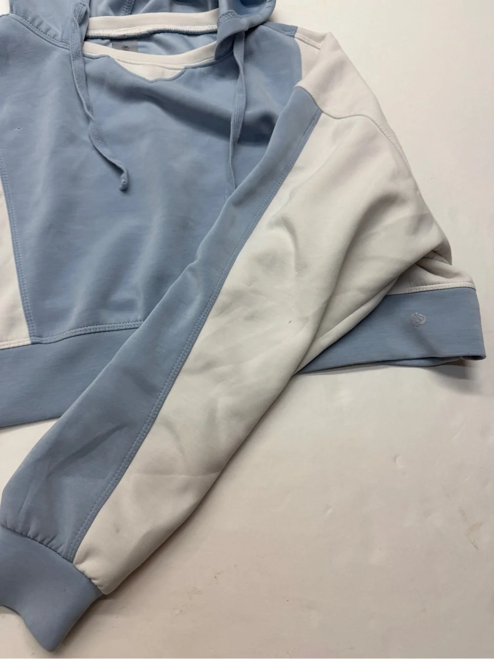 Altar’d State AS Revival Blue White Colorblock Cropped Hoodie